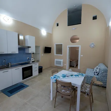 Cristina's Family House