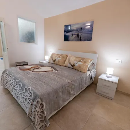 Cristina's Family House Lägenhet Gallipolli