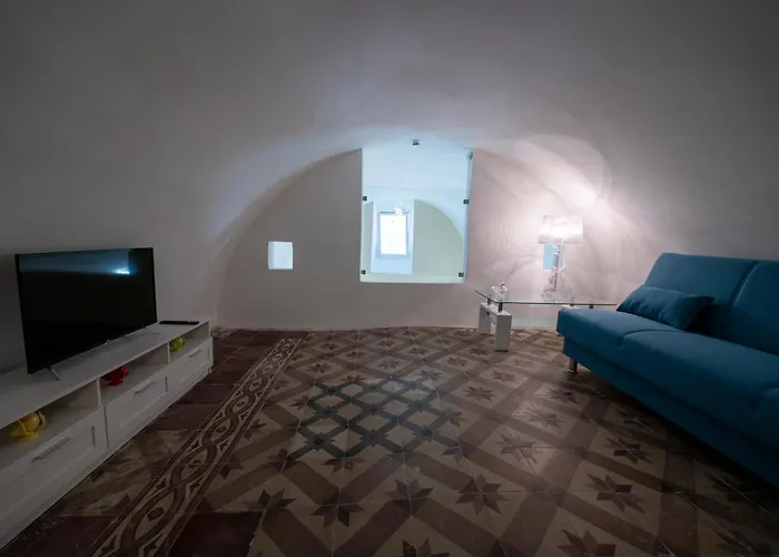 Apartment Cristina's Family House