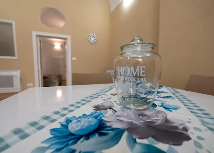 Apartment Cristina's Family House *