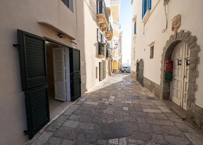 Cristina's Family House